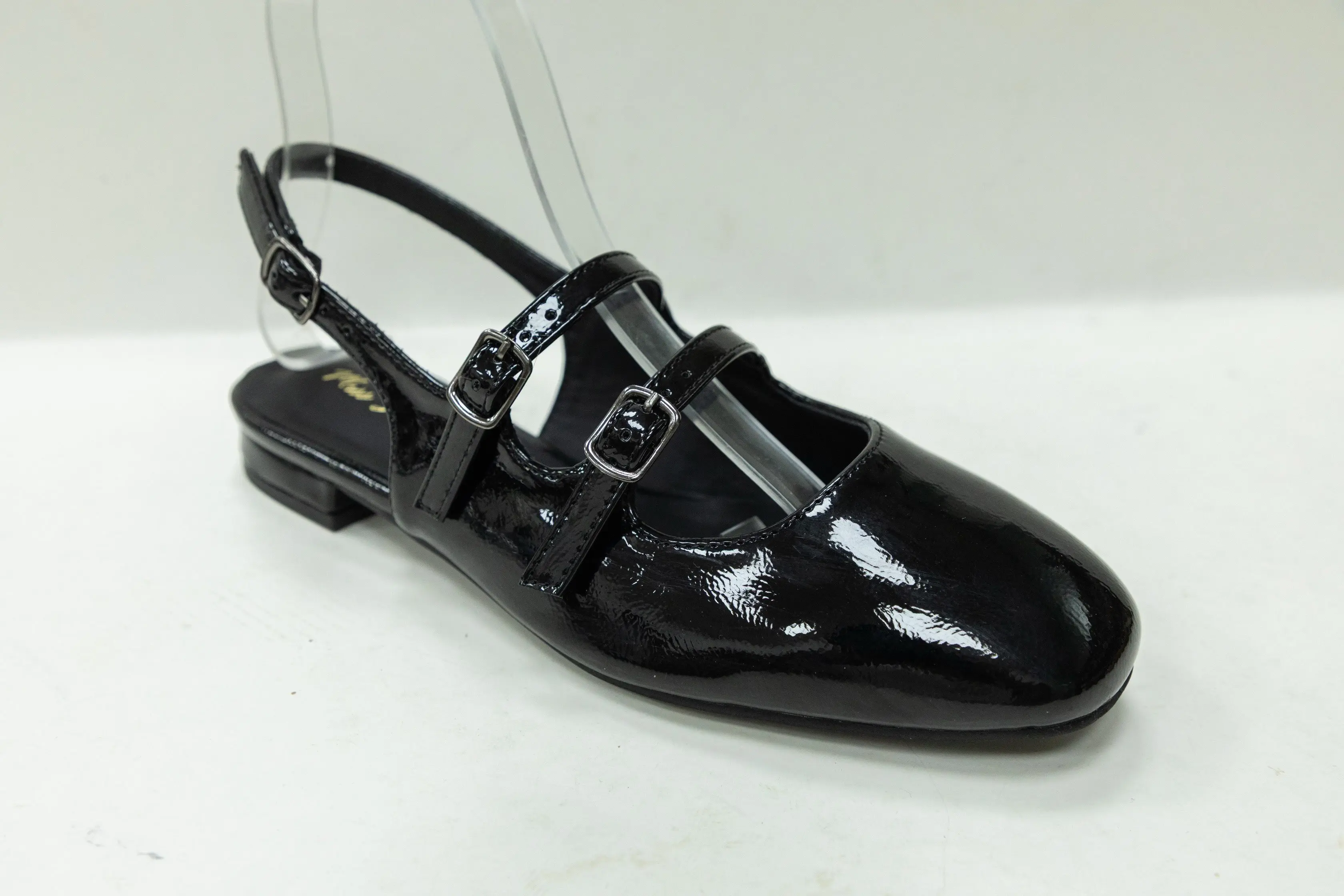 OEM ODM Custom Black Patent PU Ladies Ballerina Shoes with Double Buckle Strap