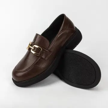 Women's Casual Loafers with Decorative Accents