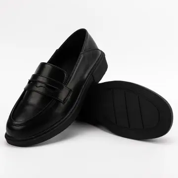 Classic Female Loafers - Timeless Elegance and Comfort